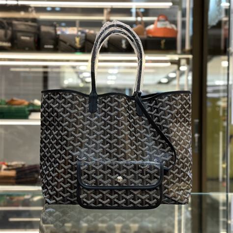 goyard mezon